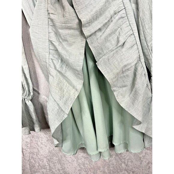 Stolen Hearts Mini Tiered Dress Size SM Pale Green Color Boho - Picture 5 of 10